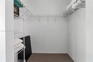 17375 E Collins Ave, Sunny Isles Beach, FL 33160 - Photo 17