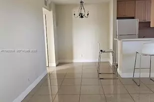 110 SE 2nd St, Hallandale Beach, FL 33009 - Photo 3