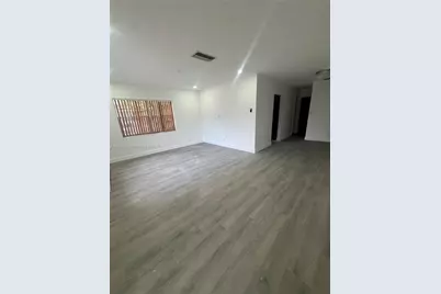 1633 NW 8th Ave #1, Fort Lauderdale, FL 33311 - Photo 11