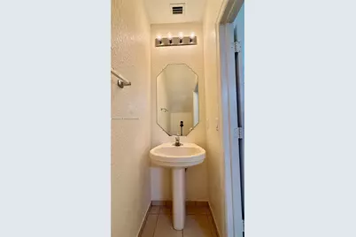 1918 Alamanda Way, Riviera Beach, FL 33404 - Photo 7