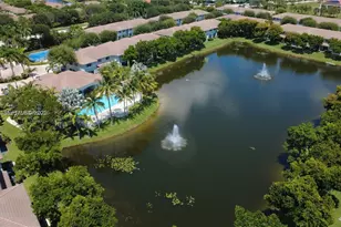 1918 Alamanda Way, Riviera Beach, FL 33404 - Photo 17