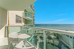 3901 S Ocean Dr, Hollywood, FL 33019 - Photo 15