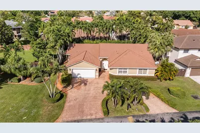 15621 SW 45th Ter, Miami, FL 33185 - Photo 1