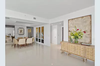 17111 Biscayne Blvd #1104, North Miami Beach, FL 33160 - Photo 5