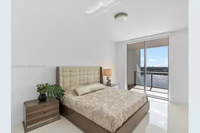 17111 Biscayne Blvd #1104, North Miami Beach, FL 33160 - Photo 17