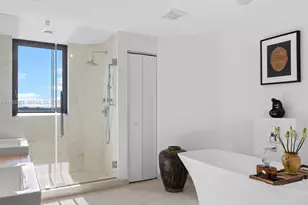 17111 Biscayne Blvd, North Miami Beach, FL 33160 - Photo 15