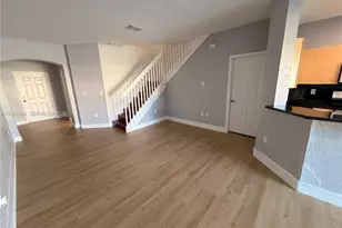 10803 NW 83rd St, Doral, FL 33178 - Photo 17