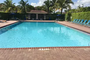 10803 NW 83rd St, Doral, FL 33178 - Photo 5