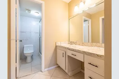 6600 Cypress Rd #406, Plantation, FL 33317 - Photo 17
