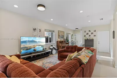 396 NE 33rd Ter, Homestead, FL 33033 - Photo 13