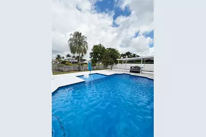 15561 Carriage Ct, Davie, FL 33331 - Photo 25