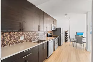 7135 Collins Ave, Miami Beach, FL 33141 - Photo 3