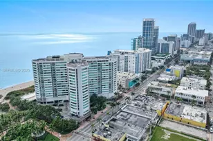 7135 Collins Ave, Miami Beach, FL 33141 - Photo 19