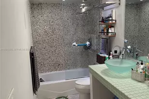 5750 Collins Ave, Miami Beach, FL 33140 - Photo 43