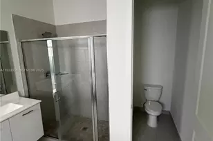 4321 SW 173rd Ave, Miramar, FL 33029 - Photo 17