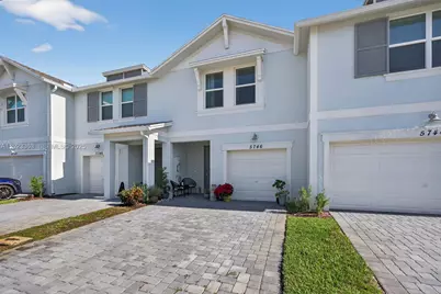 5746 SE Edgewater Cir, Stuart, FL 34997 - Photo 3