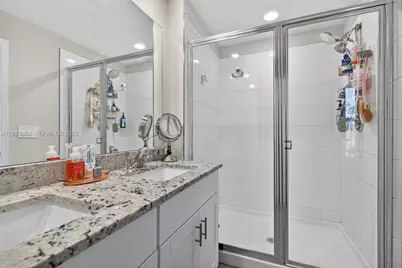 5746 SE Edgewater Cir, Stuart, FL 34997 - Photo 25