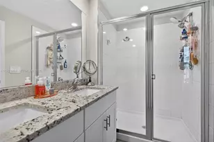 5746 SE Edgewater Cir, Stuart, FL 34997 - Photo 25