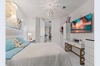 15901 Collins Ave #403, Sunny Isles Beach, FL 33160 - Photo 25