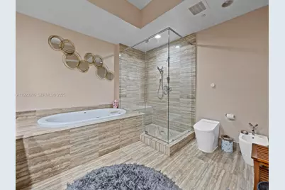 15901 Collins Ave #403, Sunny Isles Beach, FL 33160 - Photo 21