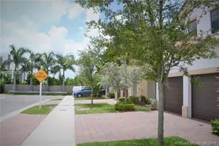 6930 NW 106th Ave, Doral, FL 33178 - Photo 37