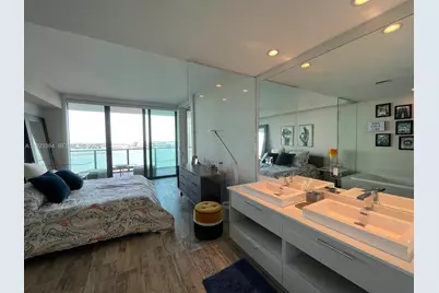 650 NE 32nd St #3005, Miami, FL 33137 - Photo 15