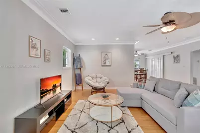 515 SW 9th St, Fort Lauderdale, FL 33315 - Photo 15