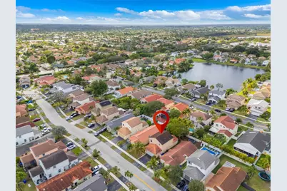 2110 NW 190th Ave, Pembroke Pines, FL 33029 - Photo 45