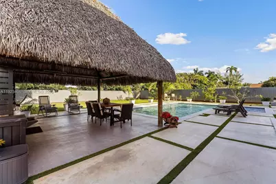 81 S Royal Poinciana Blvd, Miami Springs, FL 33166 - Photo 27