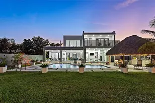 81 S Royal Poinciana Blvd, Miami Springs, FL 33166 - Photo 37