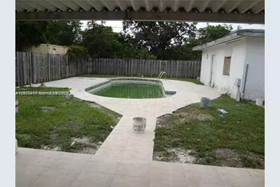 741 NE 142nd St, North Miami, FL 33161 - Photo 5