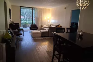 1400 St Charles Pl, Pembroke Pines, FL 33026 - Photo 11