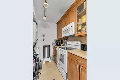 255 Galen Dr #2E, Key Biscayne, FL 33149 - Photo 13