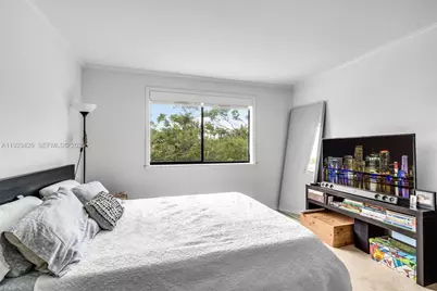 255 Galen Dr #2E, Key Biscayne, FL 33149 - Photo 17