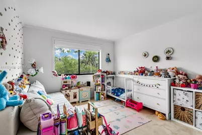 255 Galen Dr #2E, Key Biscayne, FL 33149 - Photo 21