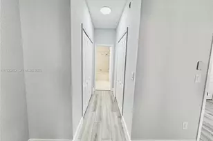 120 Jacaranda Country Club Dr, Plantation, FL 33324 - Photo 17