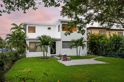1150 8th St, Miami Beach, FL 33139 - Photo 9