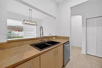 23734 SW 110th Pl, Homestead, FL 33032 - Photo 7