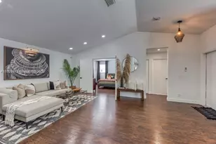 3080 Carysfort Ln, Margate, FL 33063 - Photo 9