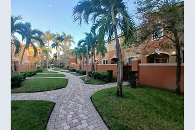12221 SW 27th St #1813, Miramar, FL 33025 - Photo 1