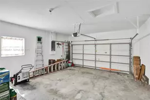 345 SW 188th Ave, Pembroke Pines, FL 33029 - Photo 13