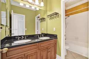 345 SW 188th Ave, Pembroke Pines, FL 33029 - Photo 25