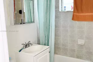 6895 Byron Ave, Miami Beach, FL 33009 - Photo 15