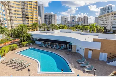 100 Golden Isles Dr #605, Hallandale Beach, FL 33009 - Photo 17