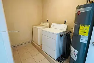 28120 SW 141st Pl, Homestead, FL 33033 - Photo 7