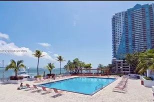 999 Brickell Bay Dr, Miami, FL 33131 - Photo 3