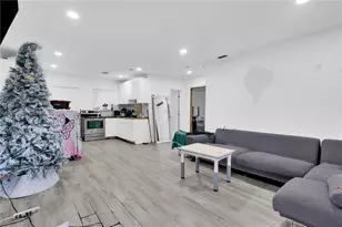 4712 NW 5th St, Miami, FL 33126 - Photo 9