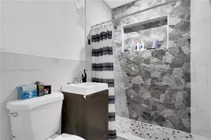 4712 NW 5th St, Miami, FL 33126 - Photo 13