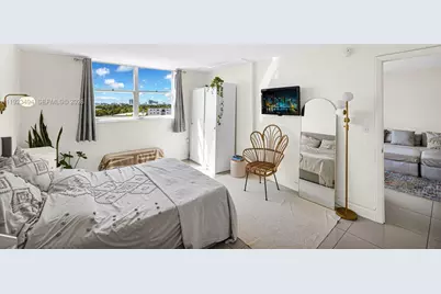6900 Bay Dr #6B, Miami Beach, FL 33141 - Photo 7