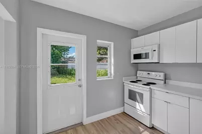 14801 Lincoln Blvd, Miami, FL 33176 - Photo 21